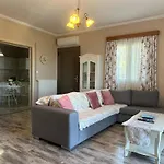 Maria's * Lefkada City